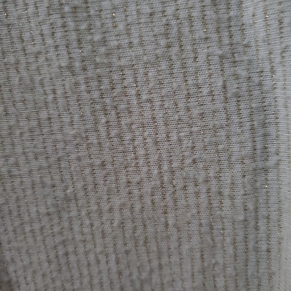 W5 cream colored top w/ twist tie front Gold stripes. Quarter length sleeves Med - Picture 3 of 4